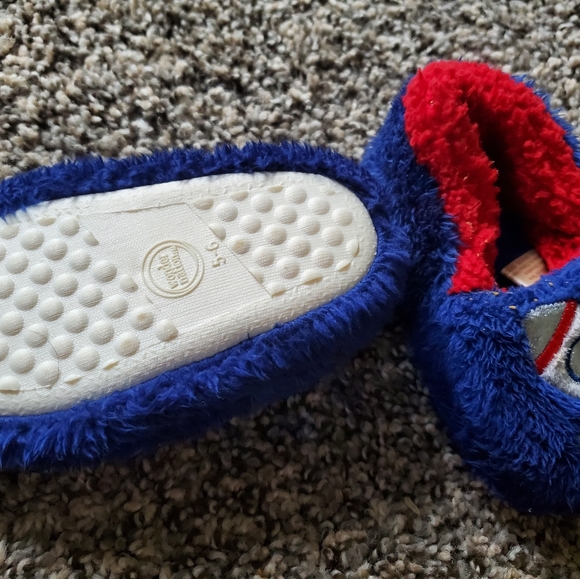 Boys house shoes - Picture 2 of 3